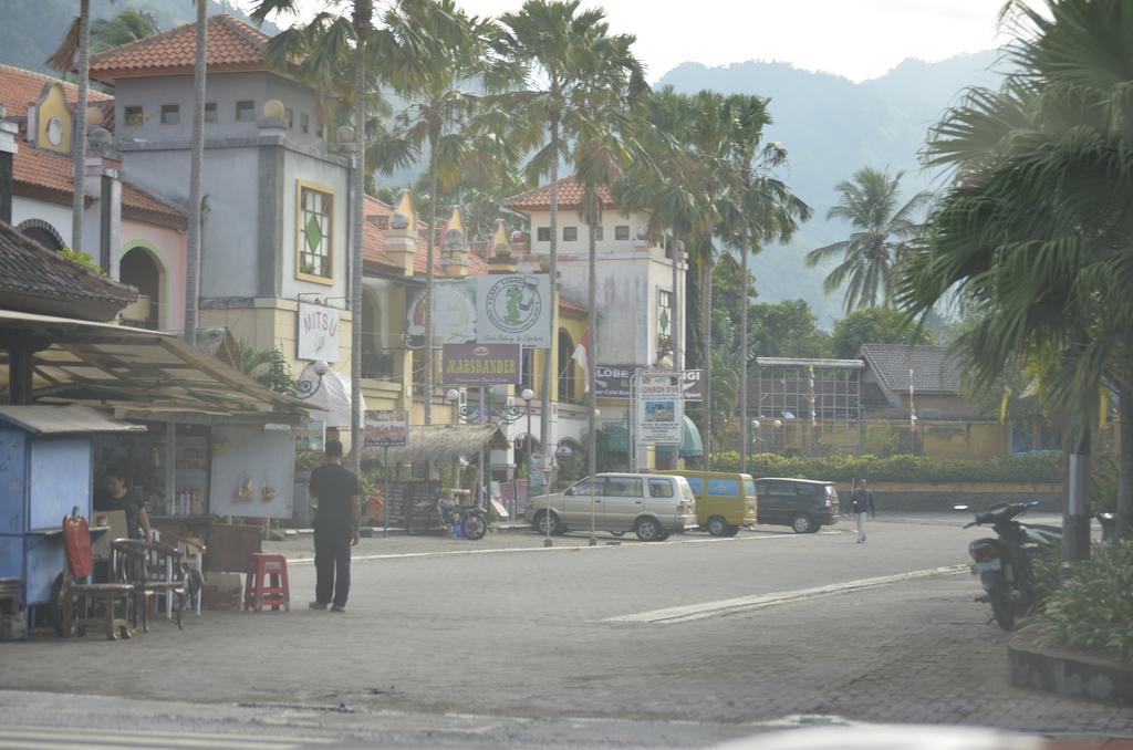 Villa Yukie Senggigi Montongbuwoh المظهر الخارجي الصورة