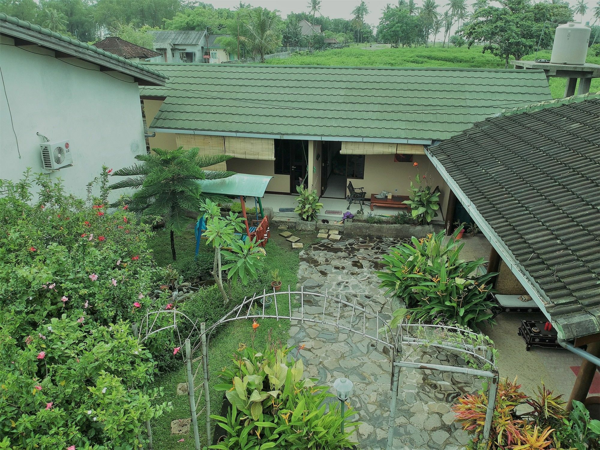Villa Yukie Senggigi Montongbuwoh المظهر الخارجي الصورة
